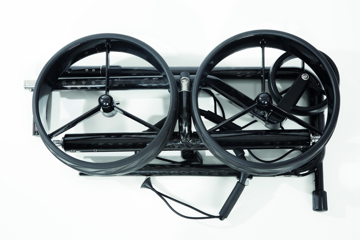 JuCad Carbon Travel 2.0 Electric Golf Trolley - Image 4